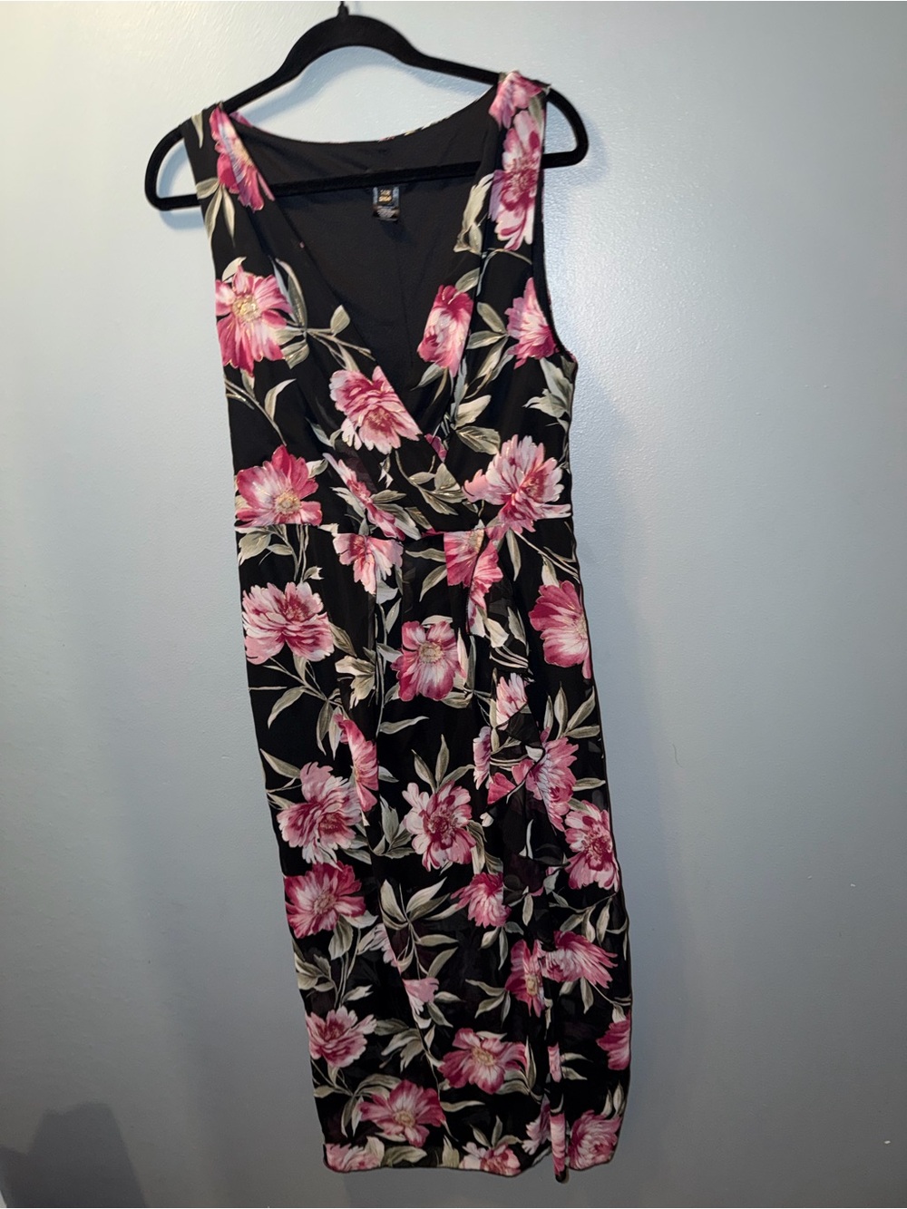 Sleeveless Black Dress with Pink Floral Print